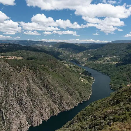 Turistico Caxide Ribeira Sacra Apartament *