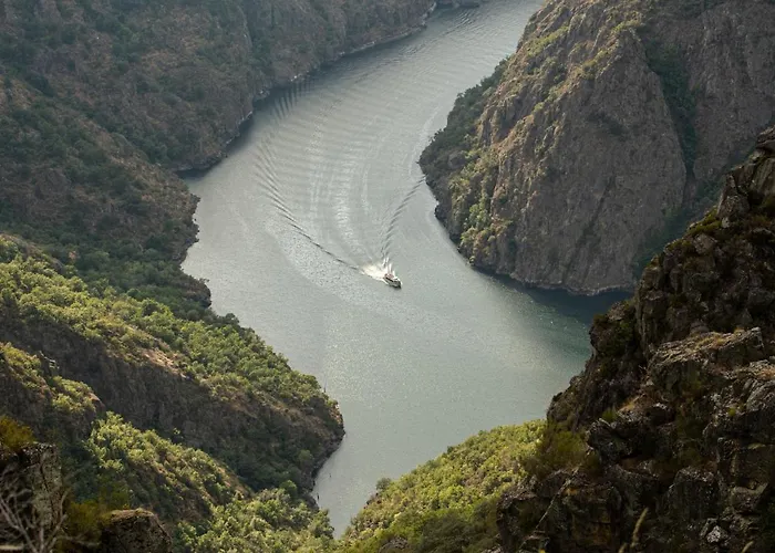 Turistico Caxide Ribeira Sacra 아파트 *