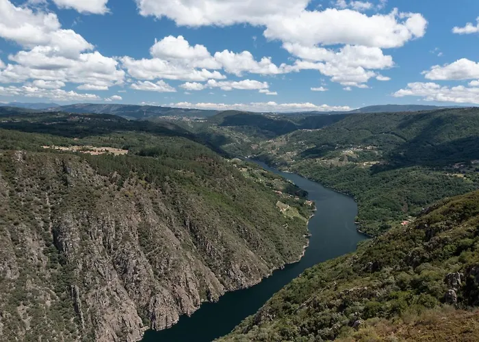 Turistico Caxide Ribeira Sacra 아파트 *
